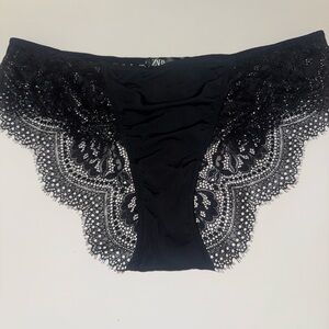 Zara Black Lace Bikini Briefs with Scalloped Edges